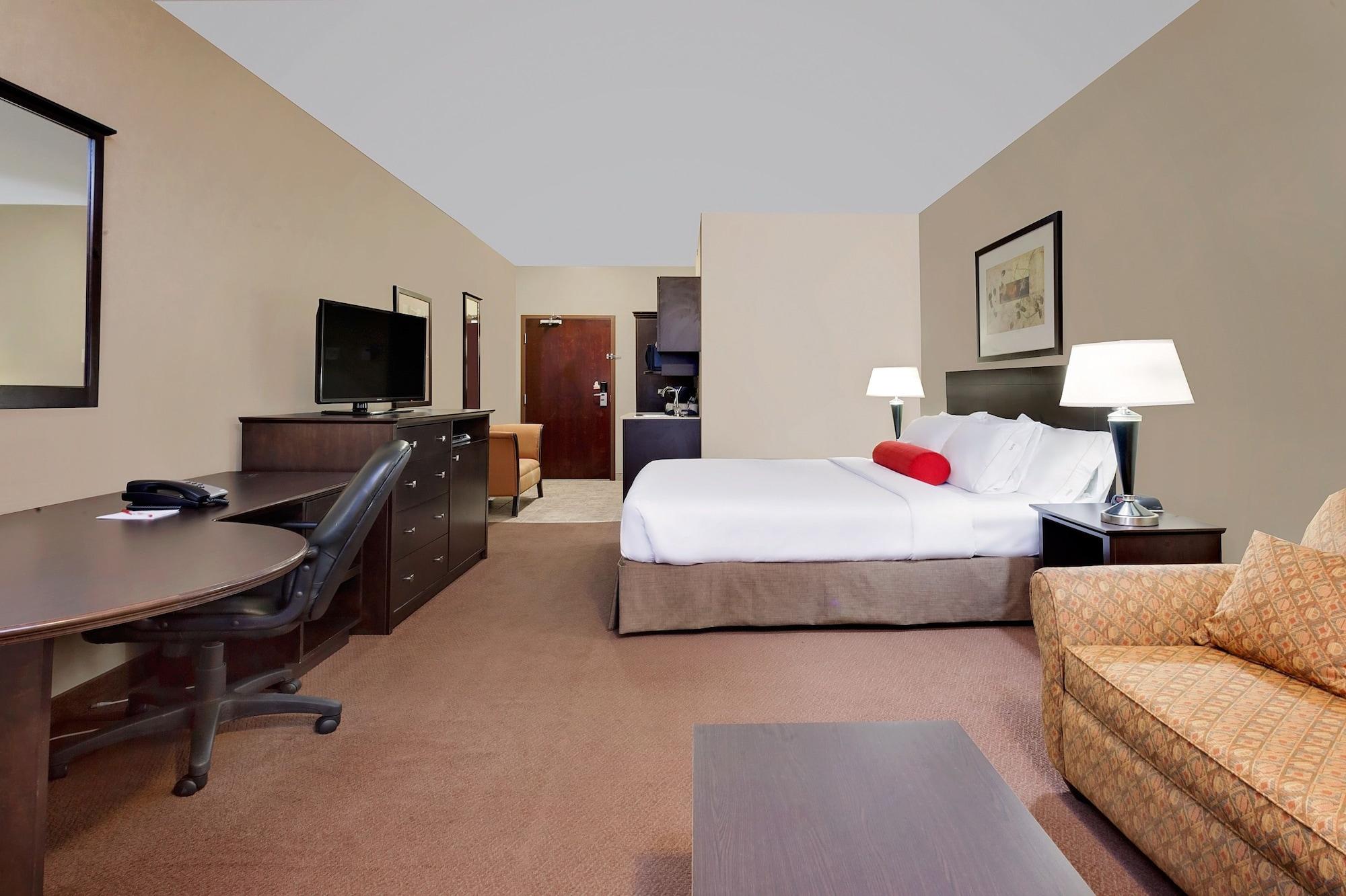 Ramada By Wyndham Camrose Hotell Eksteriør bilde